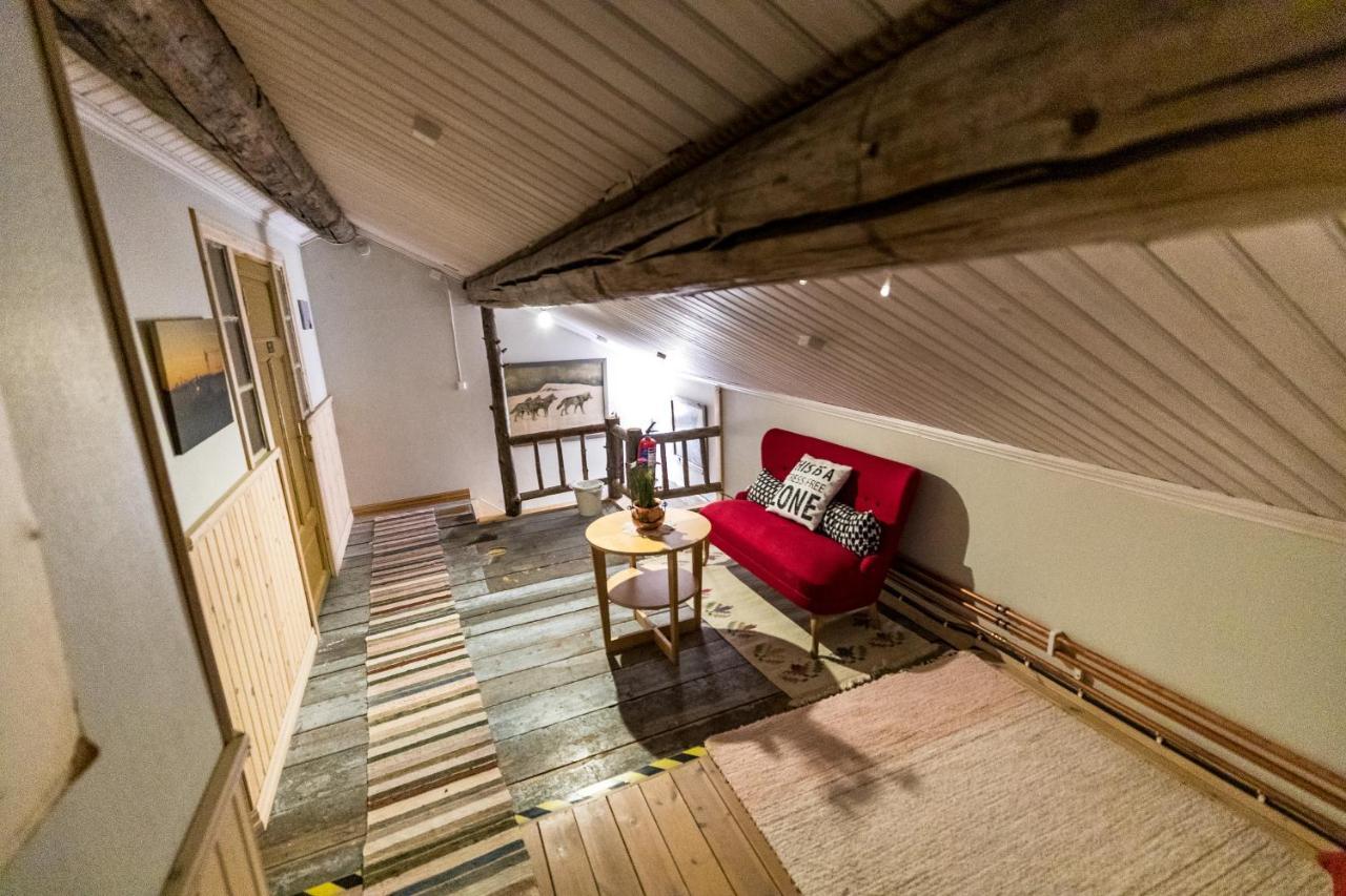 Kangos Lapland Guesthouse מראה חיצוני תמונה