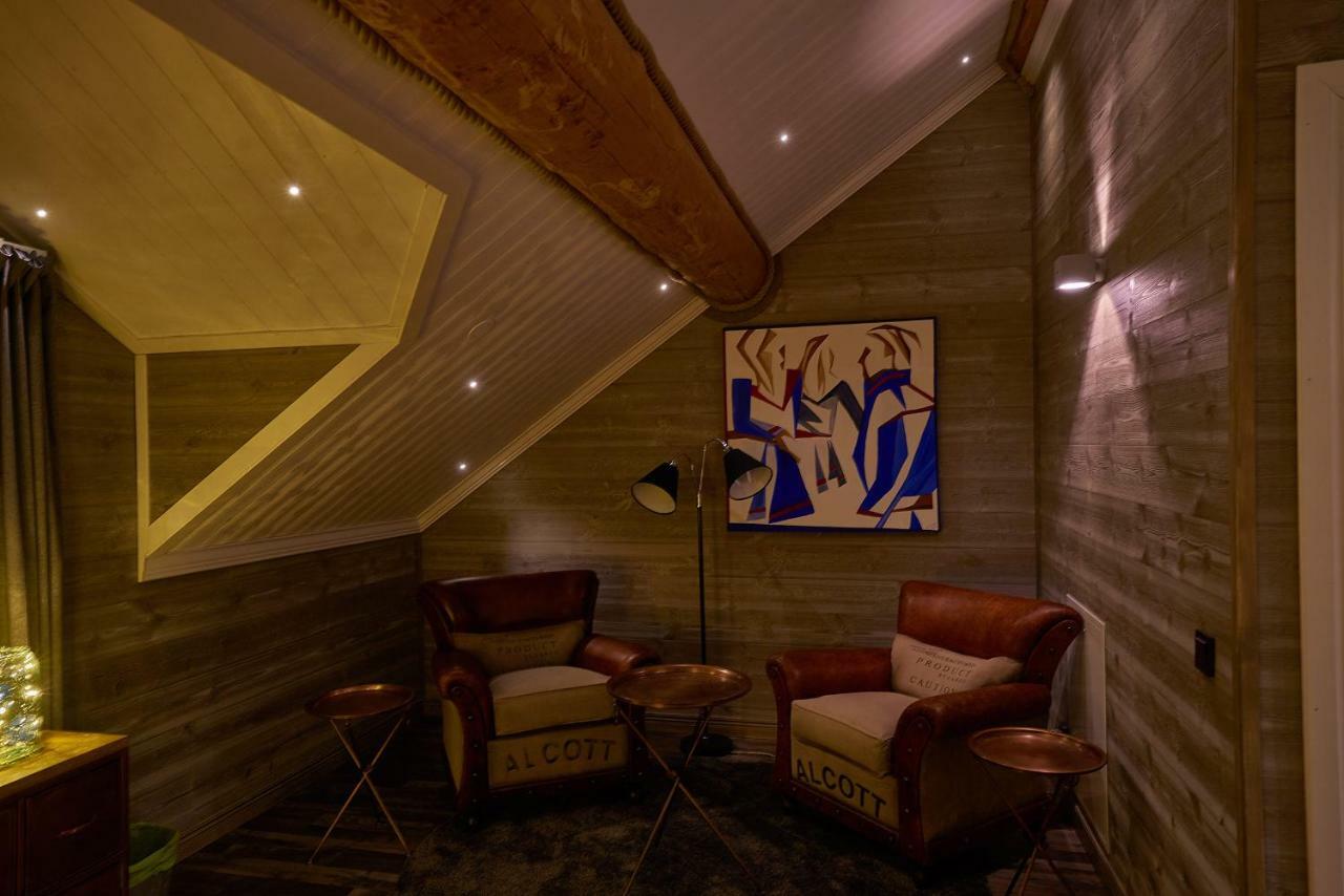 Kangos Lapland Guesthouse מראה חיצוני תמונה
